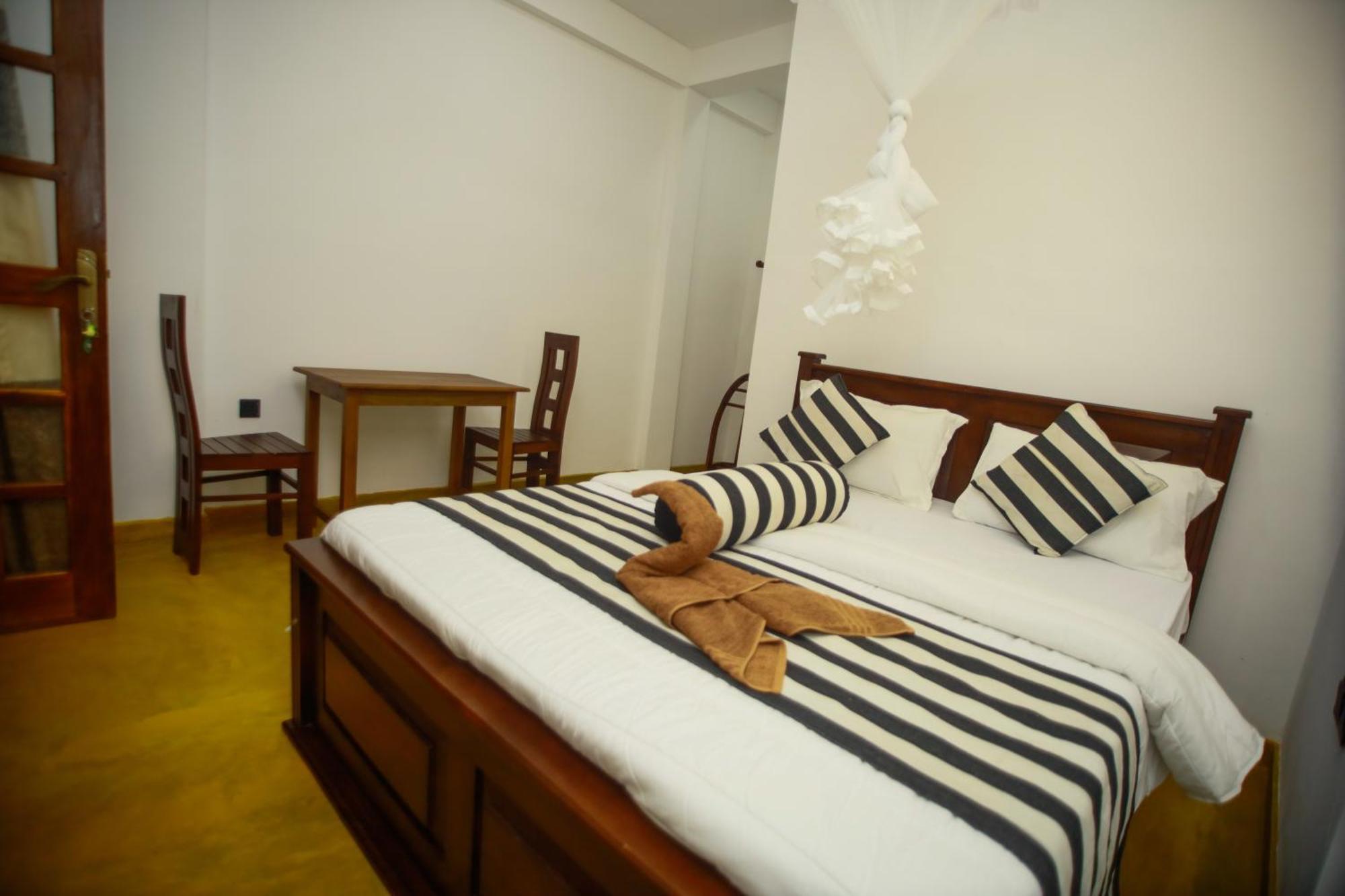Dinaro Guest Hotel Ella Exterior photo