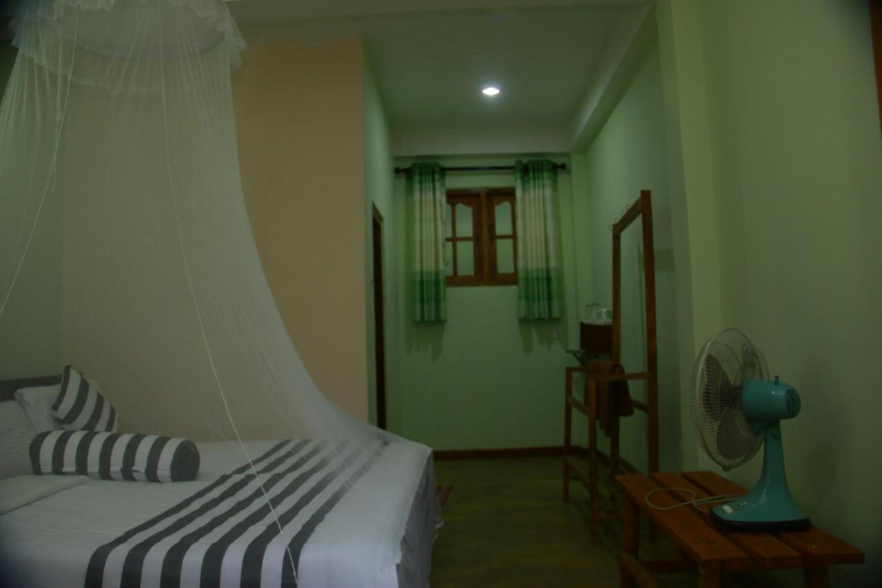 Dinaro Guest Hotel Ella Exterior photo