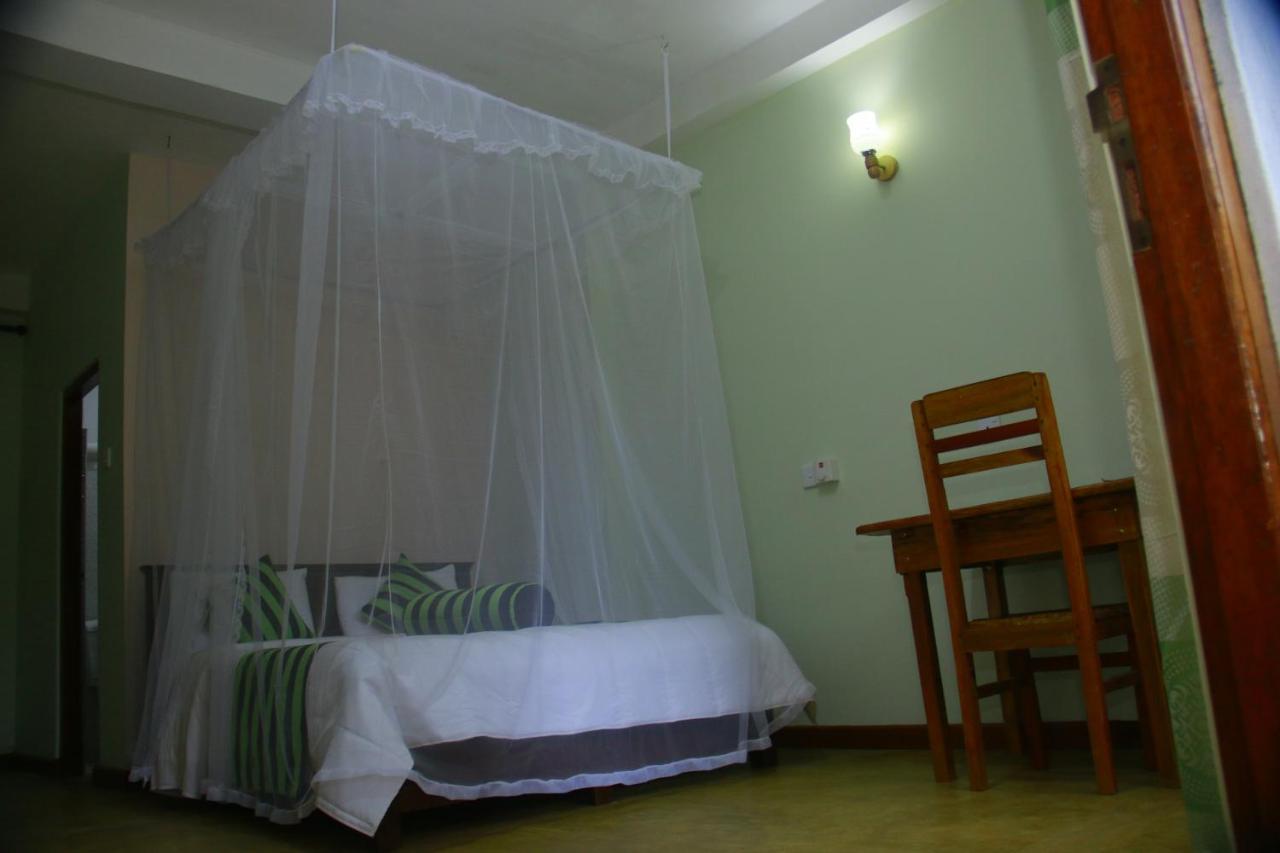 Dinaro Guest Hotel Ella Exterior photo